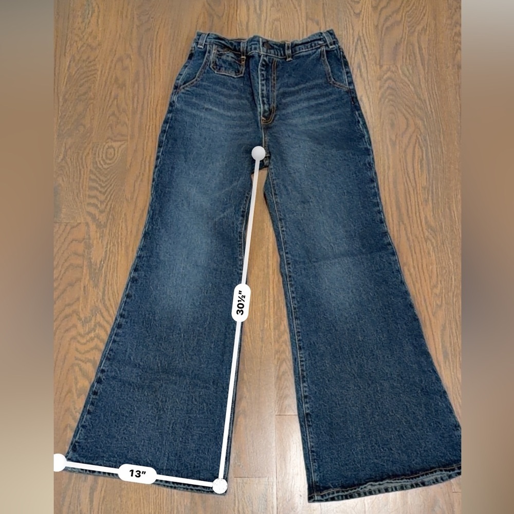 Levi’s Premium Ribcage Bell Jeans Size 28 High Rise Flare Dark Wash - Picture 10 of 12
